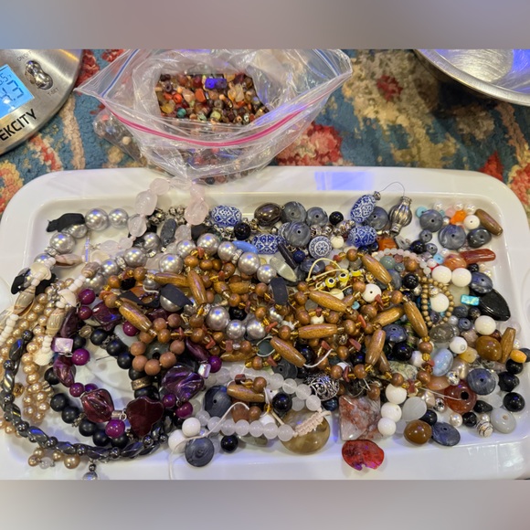 Mixed Bead Soup Craft - Picture 5 of 9